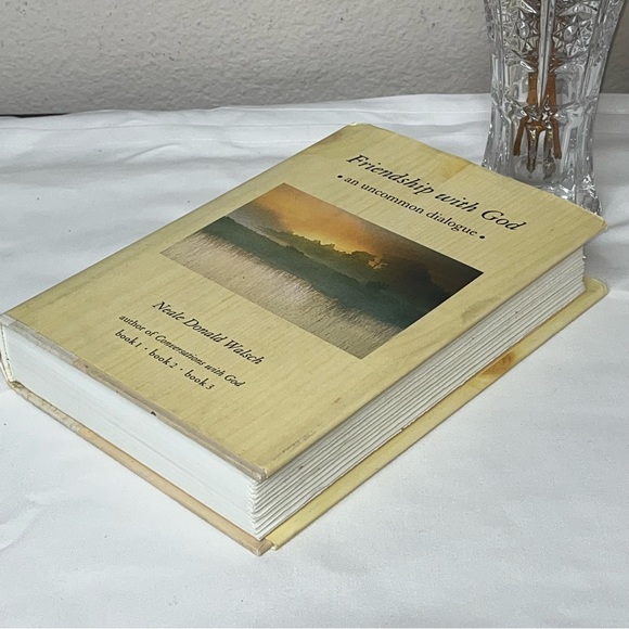 Friendship with God: An Uncommon Dialogue by Neale Donald Walsch Book - Picture 8 of 8